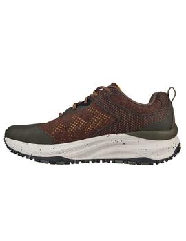 Zapatillas skechers d´lux trail marron de hombre.