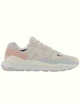 Zapatillas new balance m5740rsa beige multicolor de mujer.