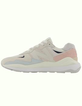 Zapatillas new balance m5740rsa beige multicolor de mujer.