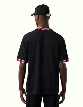 Camiseta new era chicago bulls oversize negro de hombre.