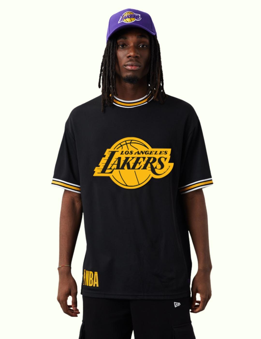 Camiseta new era L.A. Lakers oversized negro de hombre.