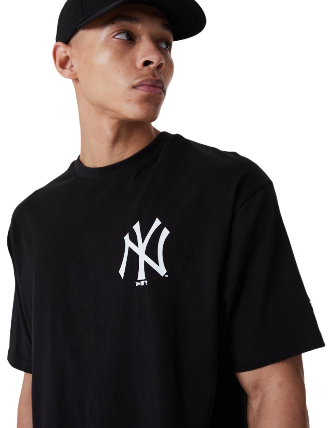 camiseta new era big logo oversize neyyan negro de hombre.