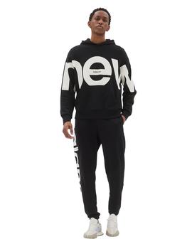 sudadera New Balance athletics unisex out of bounds negro.