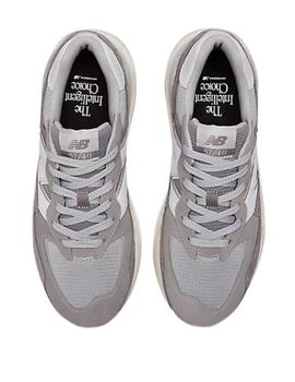 Zapatillas new balance m5740psg gris de hombre.