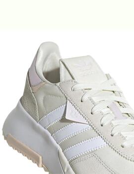 Zapatillas adidas retropy f2 beige de mujer.