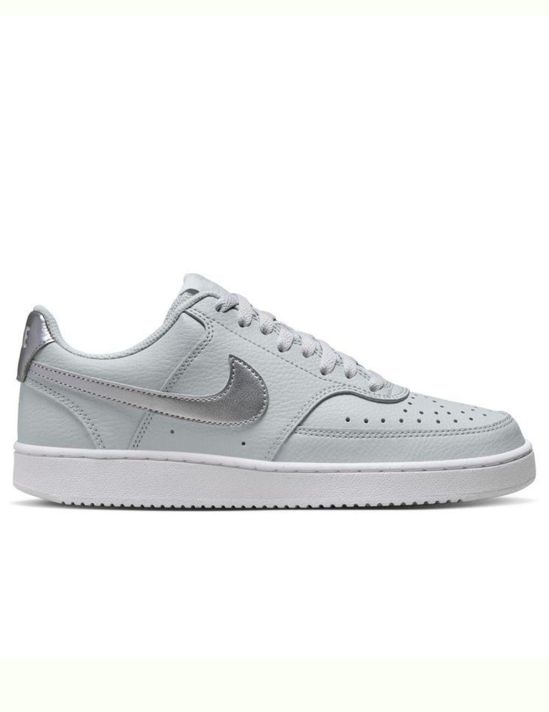 Zapatillas nike court vision nn gris platino de mujer.