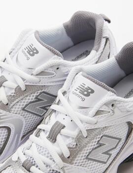 Zapatillas new balance mr530ad blanco plata de mujer.