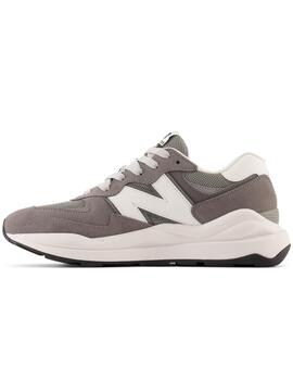 Zapatillas new balance m5740vpb gris unisex.