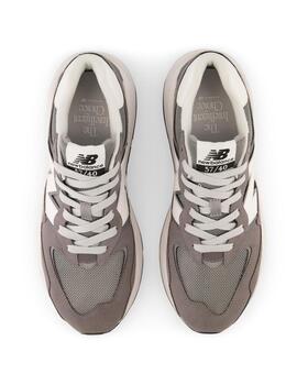 Zapatillas new balance m5740vpb gris unisex.