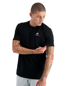 Camiseta le coq sportif essential ss nº4 negro de hombre.