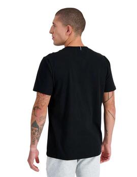 Camiseta le coq sportif essential ss nº4 negro de hombre.