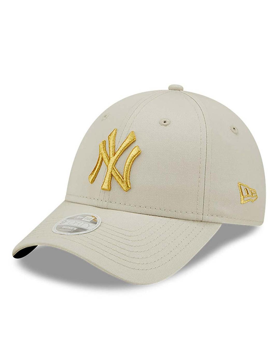 gorra new era essential 940 new york yankees beige de mujer.