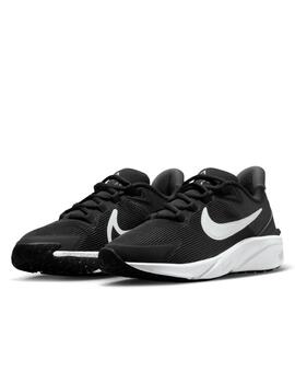 Zapatillas nike star runner 4 nn gs negro de niño.