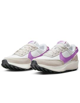 Zapatillas nike waffle debut blanco violeta de mujer.