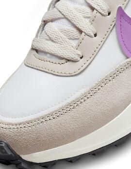 Zapatillas nike waffle debut blanco violeta de mujer.