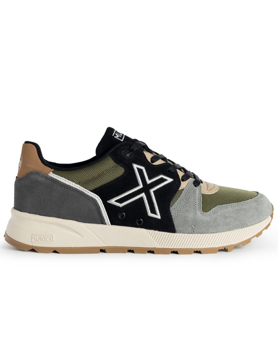 Zapatillas munich 1030 75 verde negro de hombre.