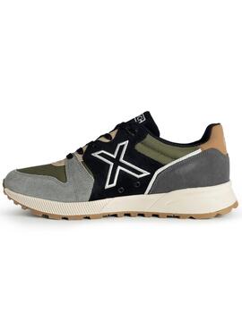 Zapatillas munich 1030 75 verde negro de hombre.