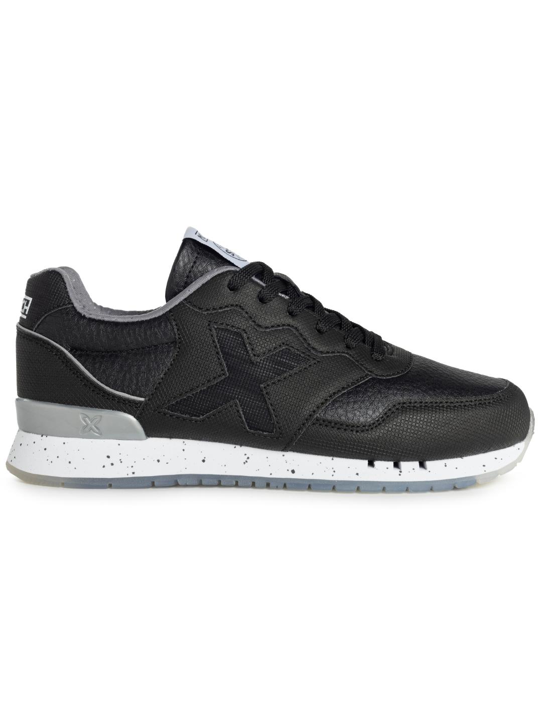 Zapatillas munich dash 193 negro de mujer.