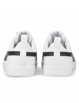 Zapatillas puma rickie jr blanco negro de niño.