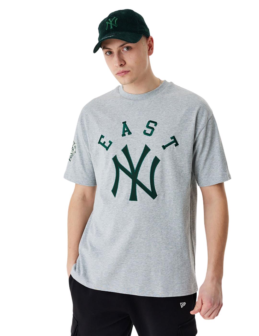 camiseta New era mlb team patch neyyan oversized gris.