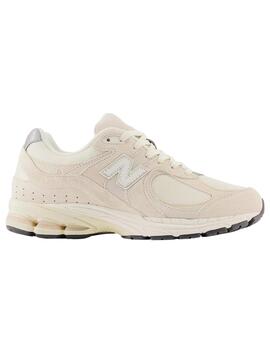 Zapatillas new balance m2002rcc beige de mujer.