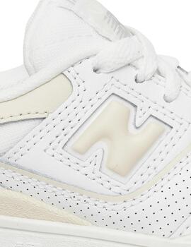 Zapatillas new balance psb550bk blanco beige de niño.