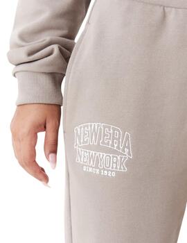 pantalon new era joggers arch wordmark marron de mujer.