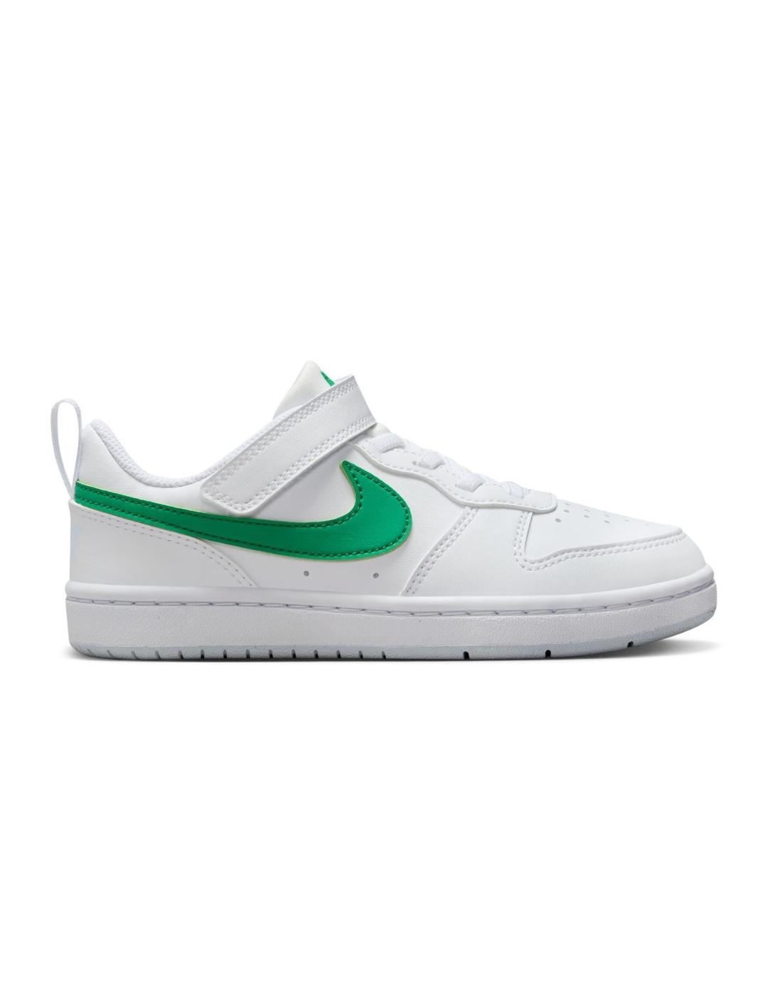 Zapatillas nike court borough recraft blanco verde de niño.