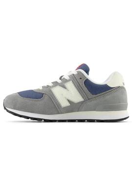 Zapatillas new balance gc574gwh gris azul de niño.