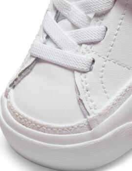 Zapatillas nike court legacy tdv blanco rosa de bebé.