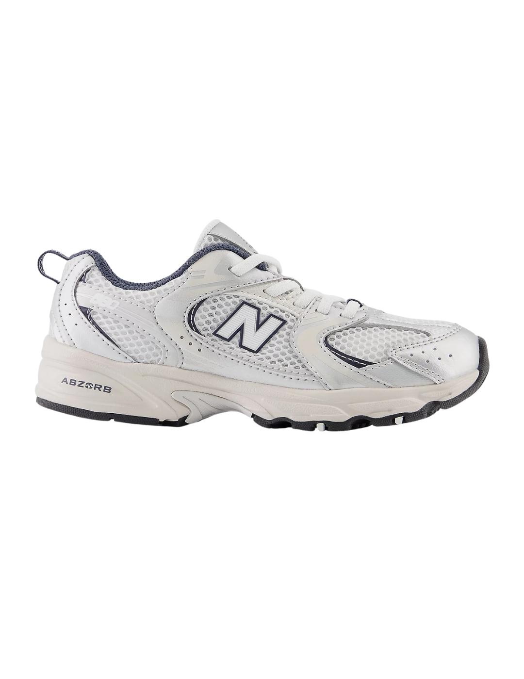 Zapatillas new balance pz530ka gris plata de niño.