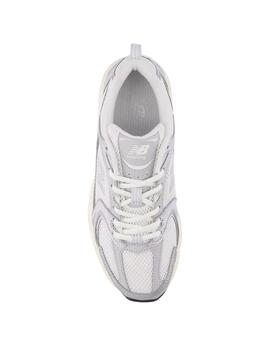 Zapatillas new balance u530sea gris plata de mujer.