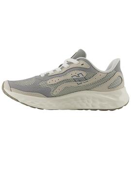 Zapatillas new balance fresh foam arishi v4 gris de mujer.