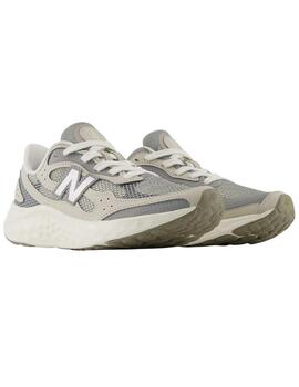 Zapatillas new balance fresh foam arishi v4 gris de mujer.