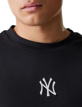 Camiseta oversiizednew era NY Yankees ess negro de hombre.