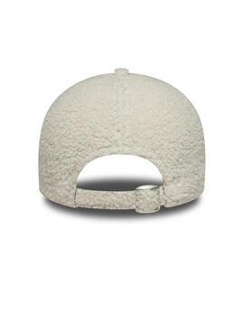 Gorra new era 9forty NY Yankees lana crema de mujer.