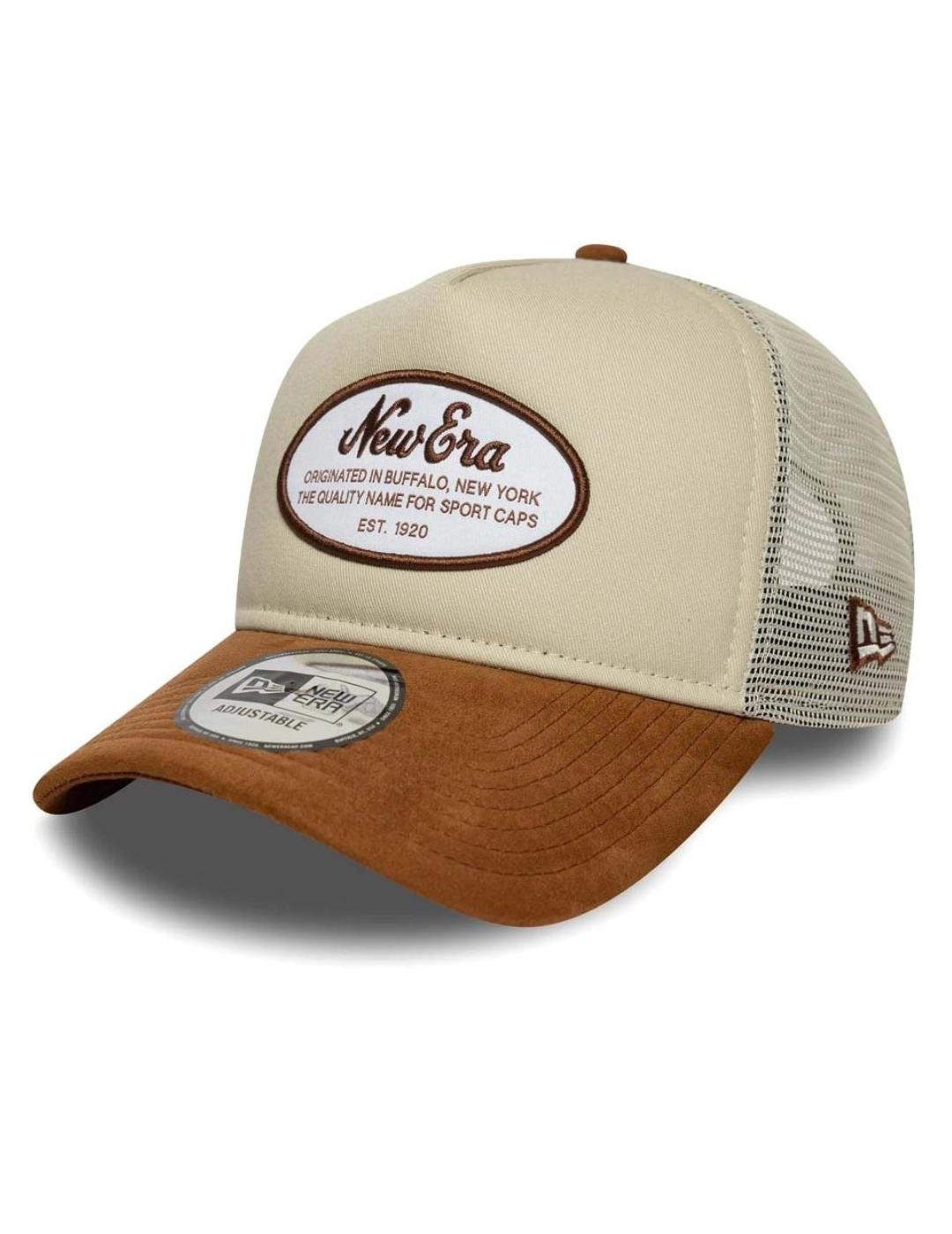 Gorra new era trucker oval patch marrón de hombre.