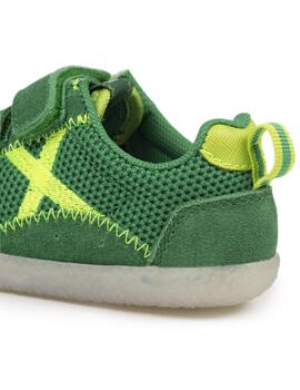 Zapatillas munich baby koda 24 verde de bebé.