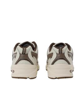 Zapatillas new balance mr530asm beige marrón de mujer.
