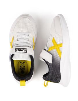 Zapatillas munich mini leta 09 blanco negro de niño.