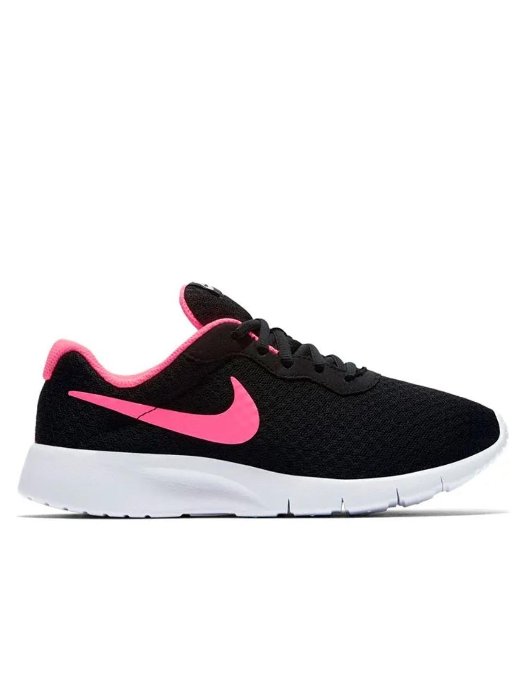 Nike tanjun negro rosa de niña.