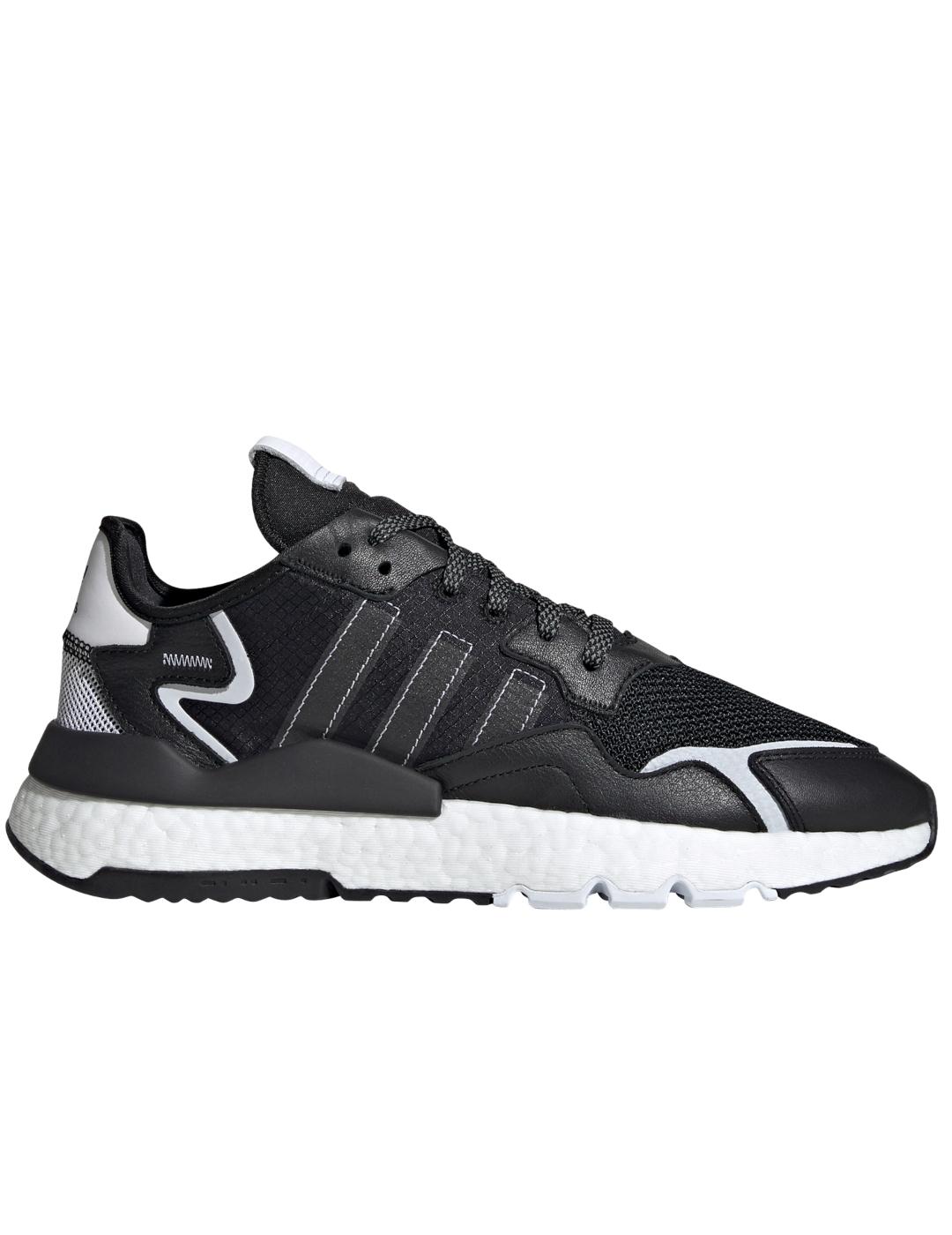 Zapatillas nite jogger negro hombre.