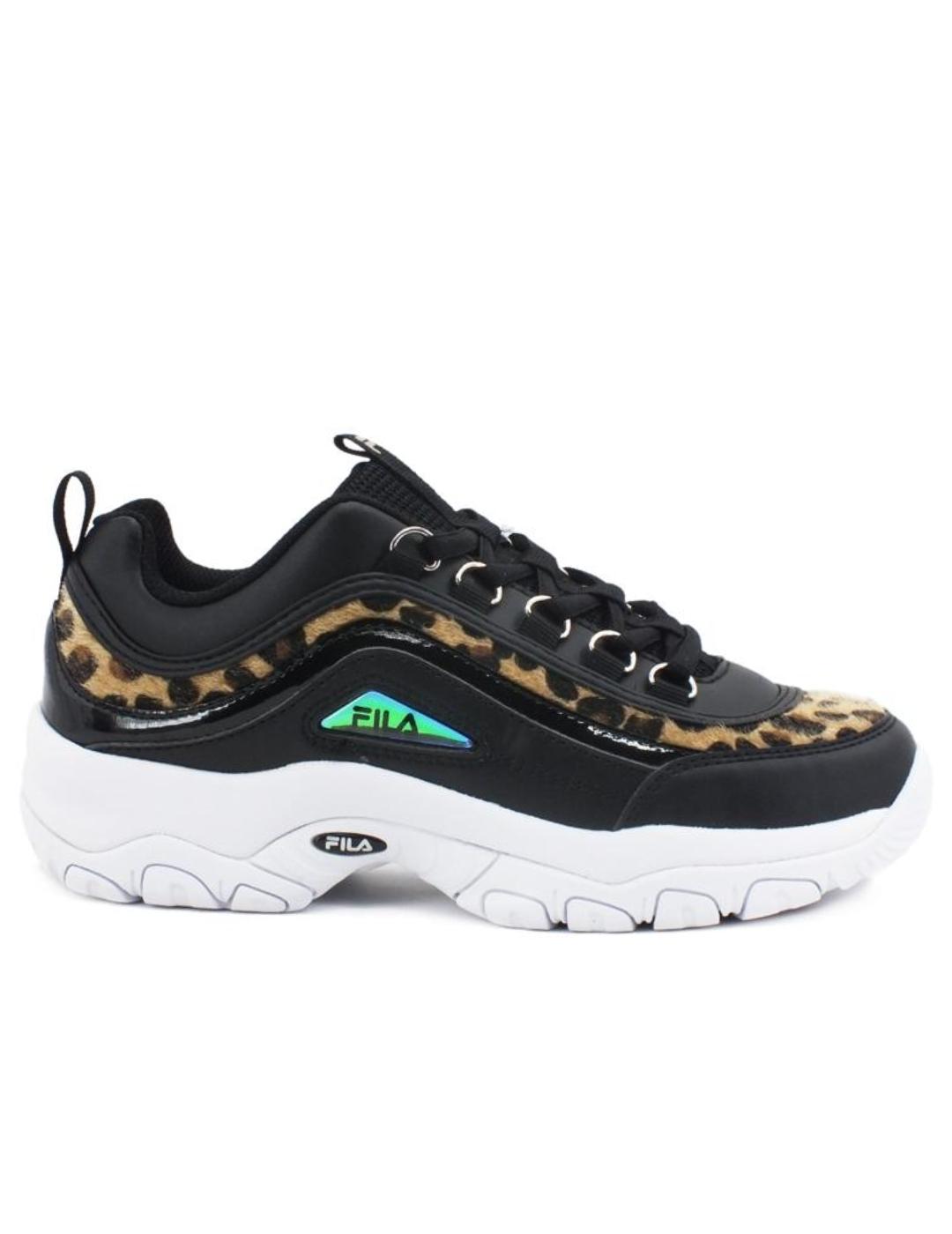 Zapatillas fila strava a leopardo de mujer.