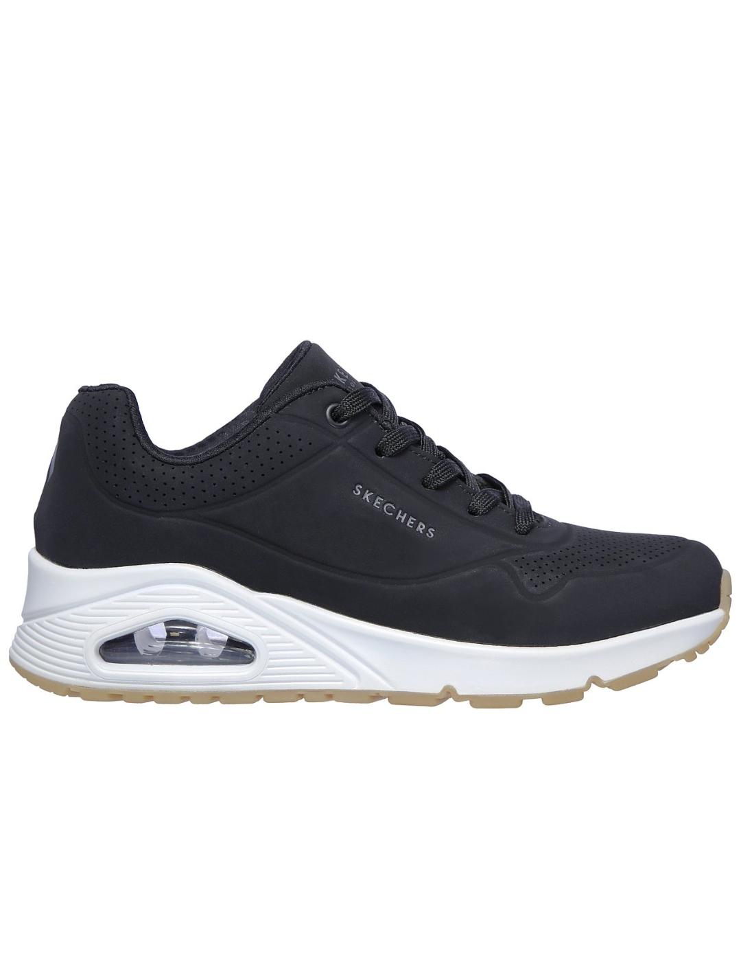 Skechers uno stand negro de mujer.