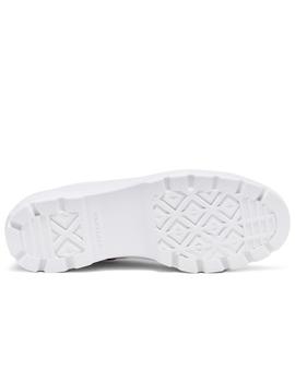 Zapatillas converse ctas lugged hi piel blanco de mujer.