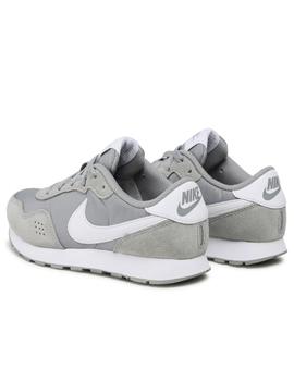 Zapatillas nike md valiant gs gris de mujer.