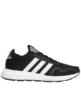 Zapatillas adidas swift run j negro de niño.