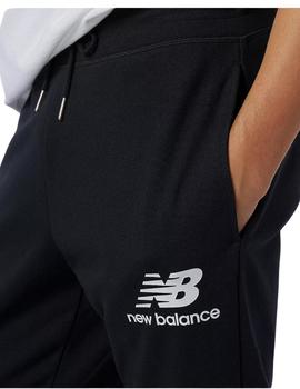 pantalon new balance essential negro de hombre.