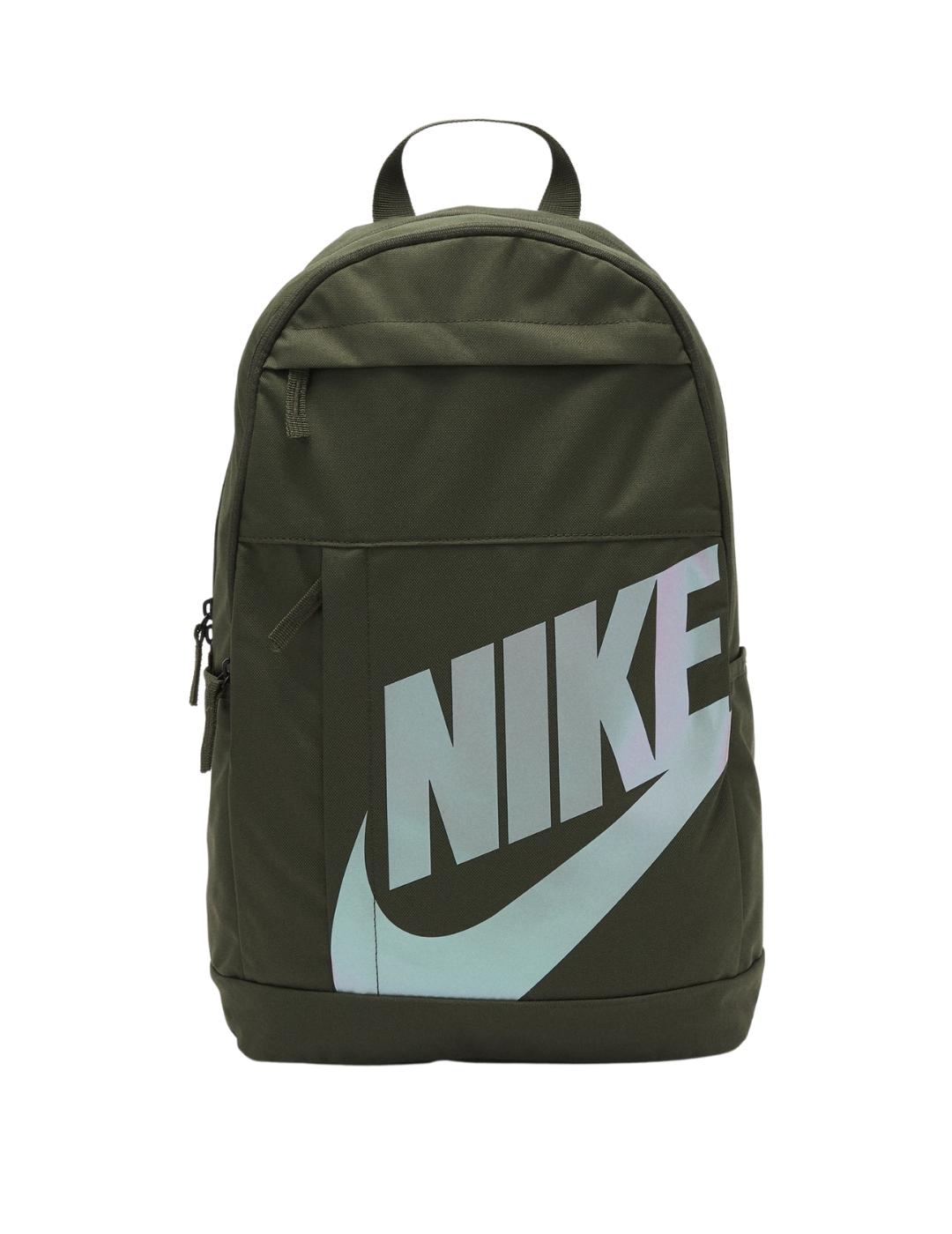 mochila nike essential sportwear kaki unisex. 