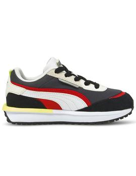 Zapatillas puma city rider negro rojo de niño.